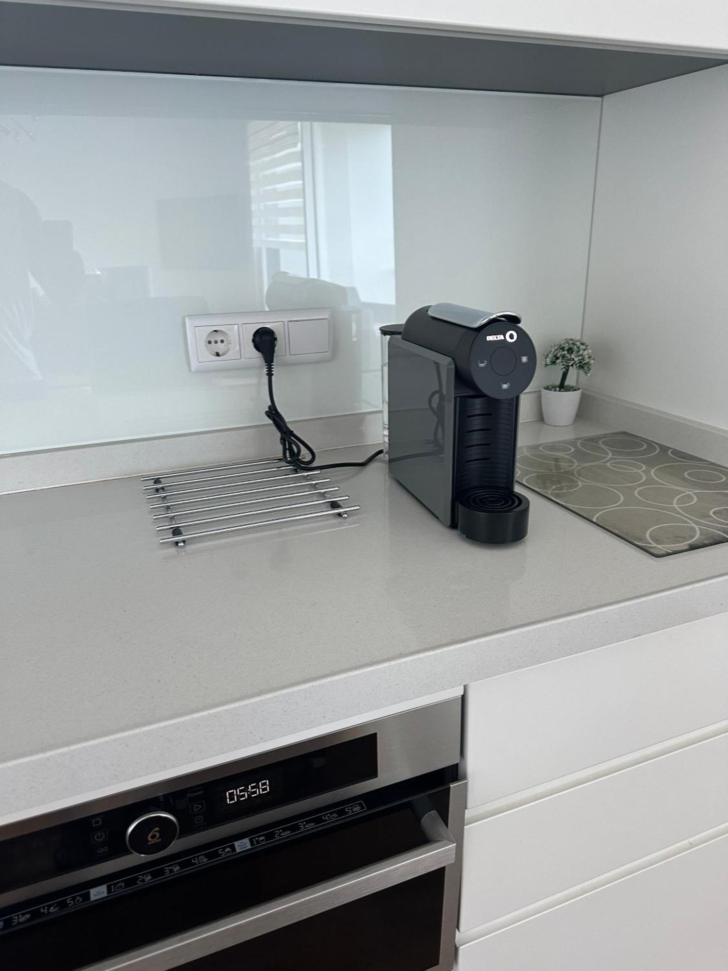 Nice And Modern Flat Near Airport Санта-Круш Екстер'єр фото